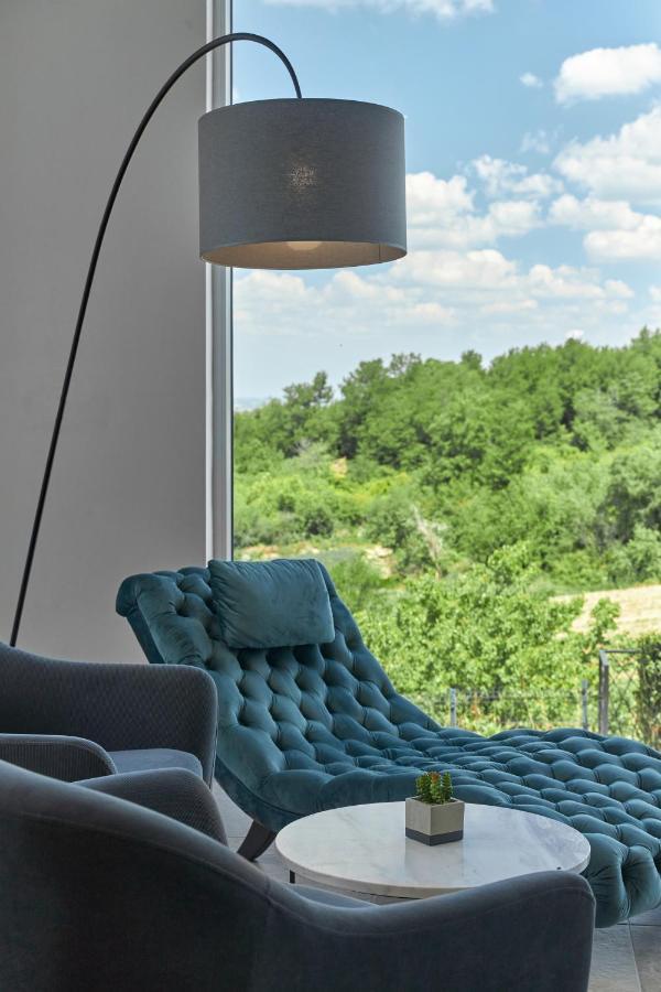 Riverside Pool Villa-Karlóca Kültér fotó